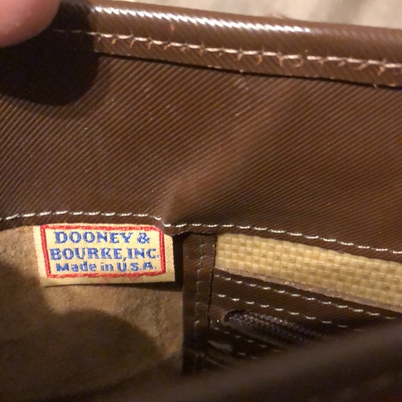 Dooney Bourke brown vintage leather large hobo handbag like new - Picture 5 of 11